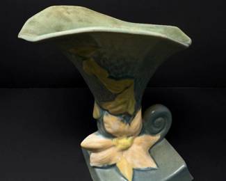 54 VintageRosevillePotteryClematisVaseCirca1940s
