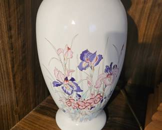 Vintage Ayame Seizan Japanese Porcelain Vase with Hand Painted Irises
