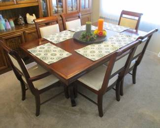 Mahogany Dinette Table with (6) Chairs