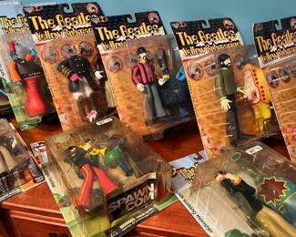 Yellow Submarine Beatles figurines