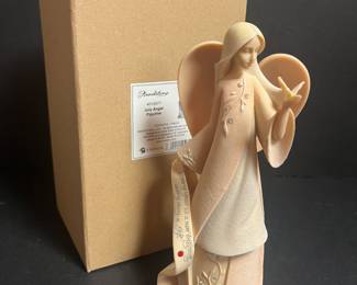 Angel figurine