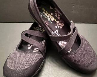 skechers