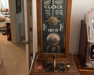 Penny Arcade Strength Tester 