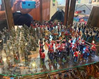 Redcoats, Modern Infantry and More Miniatures