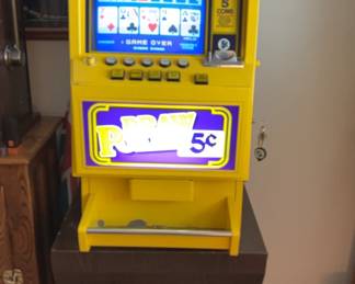  01 Draw Poker Video Slot Machine
