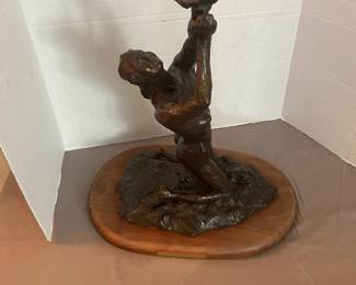  05 Adieu Bronze Statue On Wood Base