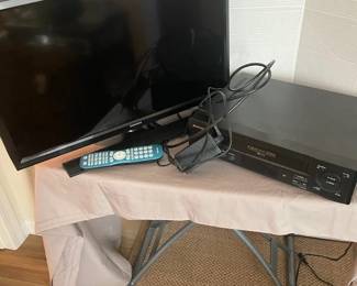 Samsung 24 TV And Sharp VHS Player 