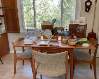 Swedish/Mid-Century Kitchen table with 4 chairs