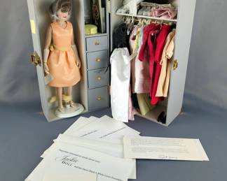 The Franklin Mint "The Jackie Doll" Vinyl Portrait Doll
