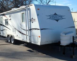 2005 Dutchman Aerolite 27' Dual Axle Bumper Pull Travel Trailer With Slide Out