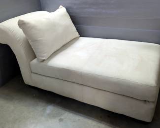 Chaise Lounge With Pillow
