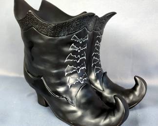 Yankee Candle Halloween Witch's Ball Batty Boots Large Jar Candle Holder