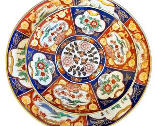 2 Gold Imari Japanese Porcelain Plates