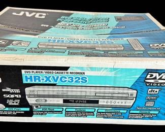 JVC HXVC25 DVD VHS Player NIB