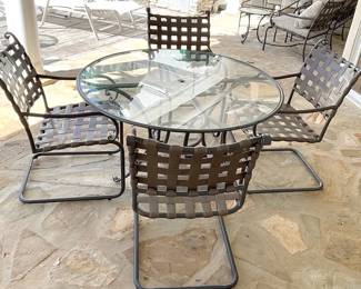 Patio Table Chairs By Brown Jordan