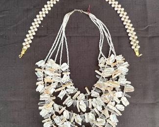 Keshi Pearl Necklace And Friend