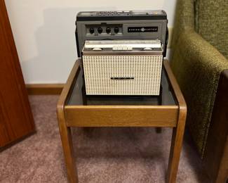Vintage electronics
Smoke glass and walnut side table