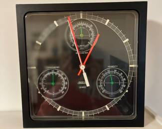 Barometer/clock
