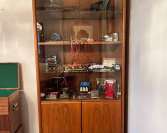 Midcentury Teak display cabinet/bookcase