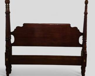 Vintage Statton Oldtowne Solid Cherry Queen Bed