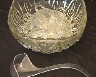 Punch Bowl with Glass Cups 