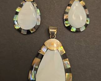 Lee Sands Sterling Silver Abalone Pendant and Earrings