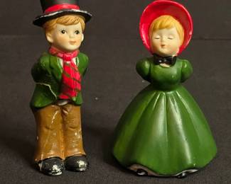 Vintage Enesco Christmas Kissing Couple