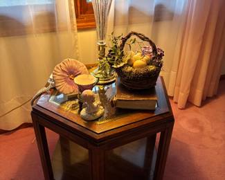 Beautiful lamps and accessories!