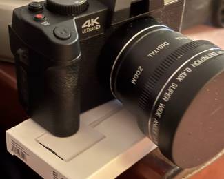 Nice camera w/lense