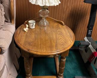 Oak end table