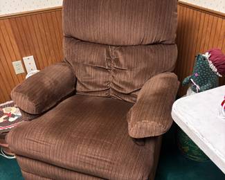 Nice clean recliner