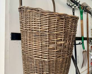 SOLD-Lawn & garden items available to purchase in person at the sale! 