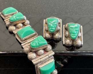 SOLD; vintage sterling and green onyx link bracelet and matching earrings