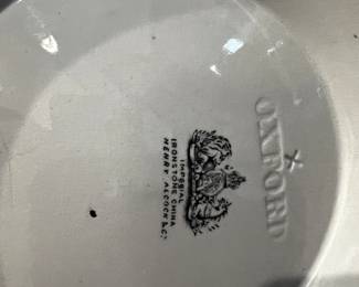 The stamp includes the word "OXFORD," "IMPERIAL IRONSTONE CHINA," and "HENRY ALCOCK & C." along with a crest featuring a lion and unicorn.
Age:
The absence of the word "England" in the stamp suggests it was made before 1891. 