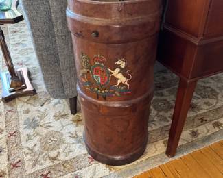 Victorian Brown Leather Shell Case cylindrical with handle and crest.

Dimensions:
Height: 27.25 in (69.22 cm)
Diameter: 12 in (30.48 cm)