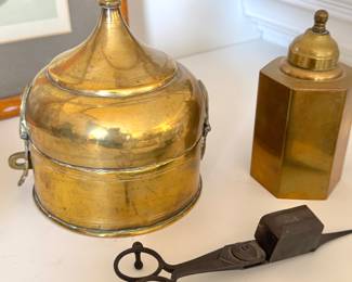 Antique brass Saks, Fifth Avenue Trinket box