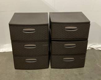 Lot 1557 2 Sterilite 3Drawer Stacking Storage Units