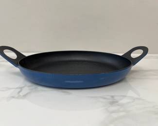 Lot 1684 Le Creuset France 29 Cast Iron Gratin Dish