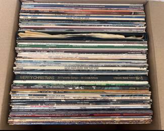 Lot 1617 Music Vinyl LP Record Albums  Elvis Presley  WIllie Nelson  Barbra Streisand  More