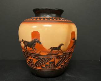 Lot 1493 Navajo LIttle Dine Hand Etched Pottery Vase Horses