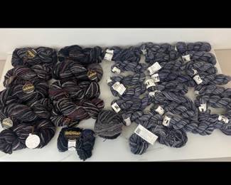 Lot 630 Yarn Skeins  100 Merino Wool  100 Wool