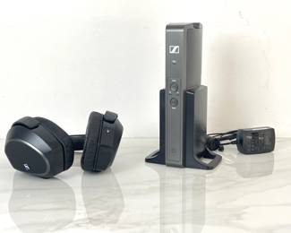Lot 1706 Sennheiser RS 175 Headphones