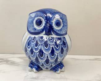 Lot 1626 Blue  White Ceramic Owl