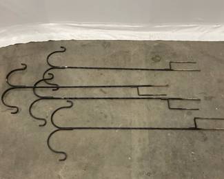 Lot 1511 Four 4 FT Double Shepherds Hook Metal Garden Plant Hangers