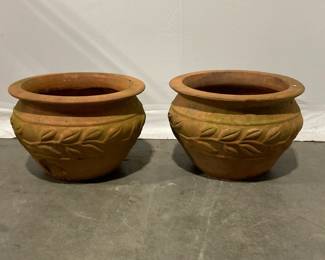 Lot 1532 2 Ceramic Garden Planter Pots