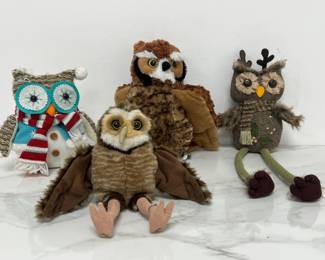 Lot 1482 Owl Plush Toy Lot  Folkmanis etc