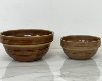 Lot 1656 Antique USA Pottery Bowls