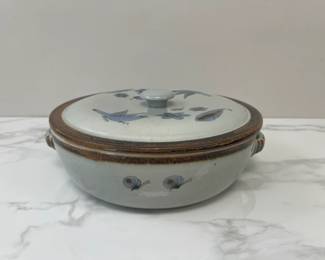 Lot 1695 El Palomar Mexico Pottery Covered Casserole Dish