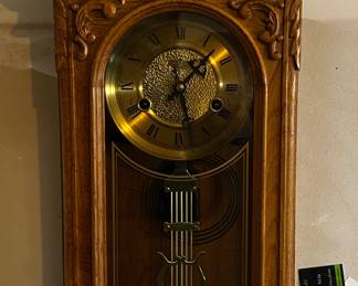 Mantle Clock