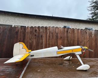 Collection of RC Airplanes and Parts